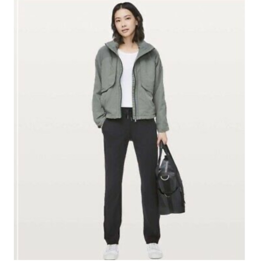 Lululemon on the fly woven pants